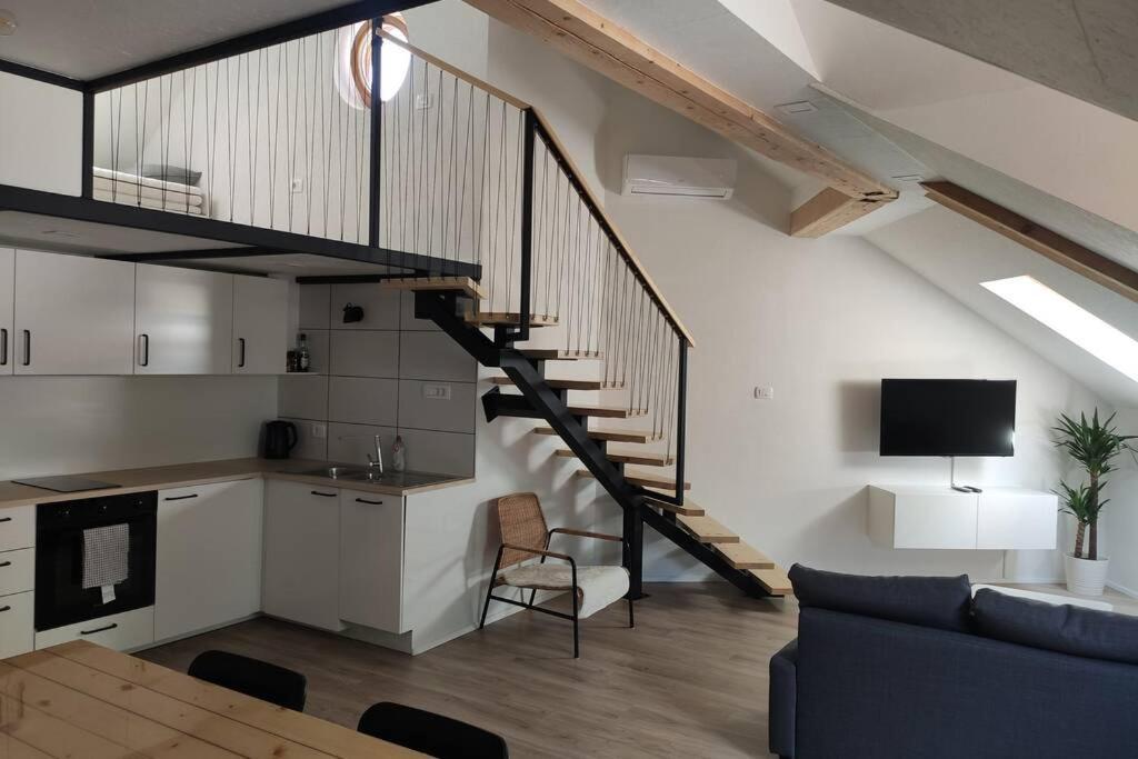 Bovec Loft Apartment מראה חיצוני תמונה
